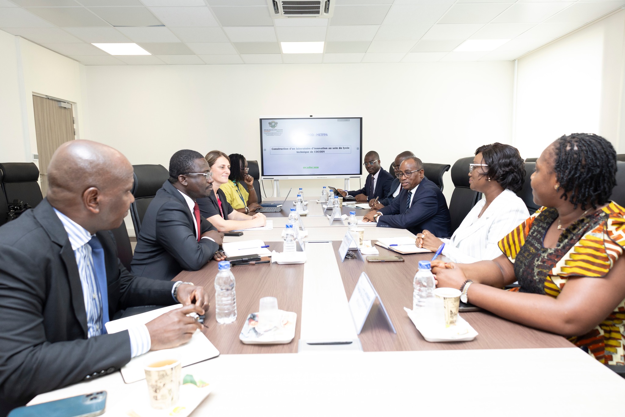 Le ministère de l’Éducation nationale et le PNUD resserrent leur collaboration pour moderniser l'école ivoirienne