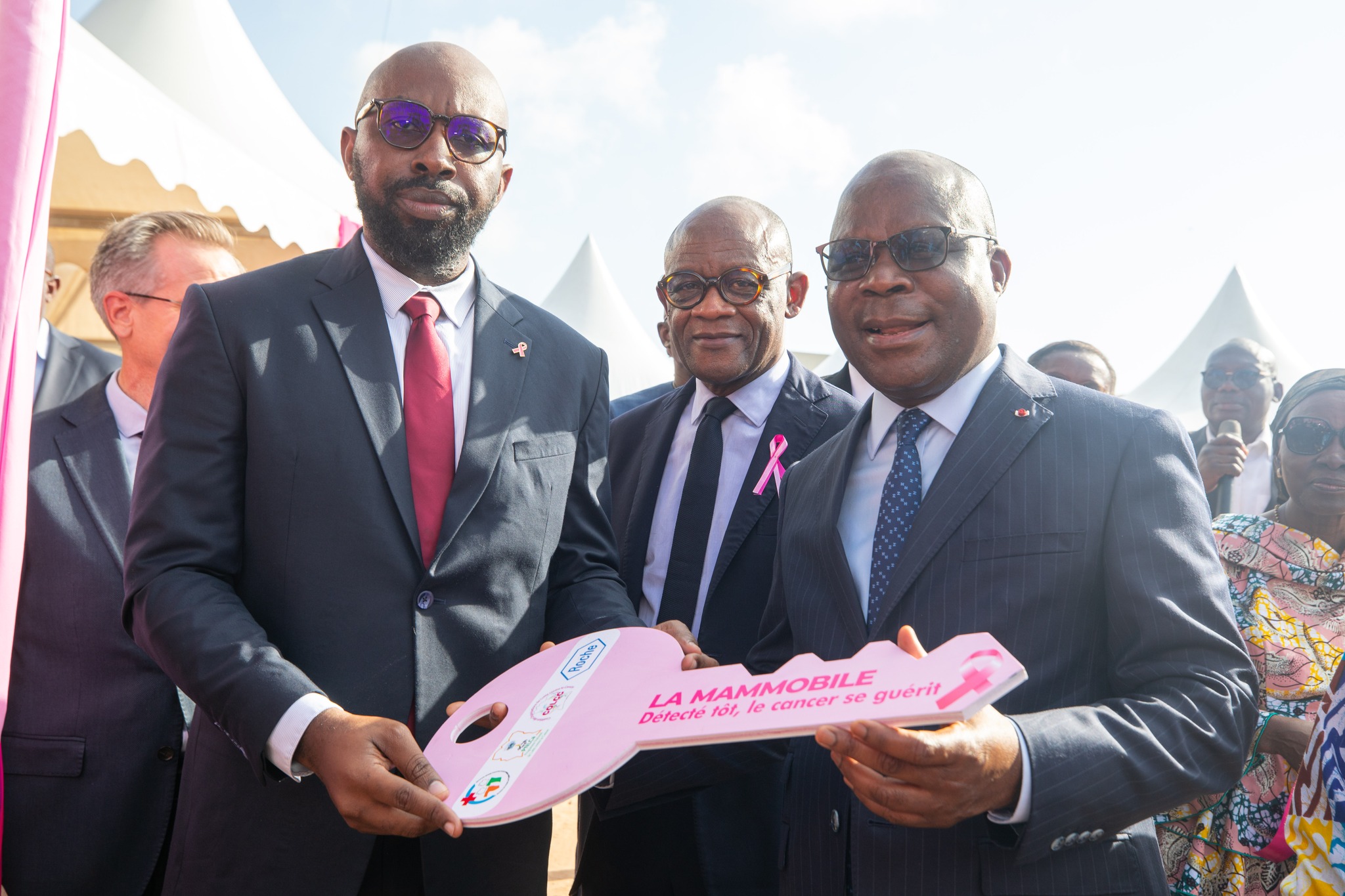 Un camion de mammographie mobile de 211 millions FCFA pour traquer le cancer du sein jusque dans les zones reculées