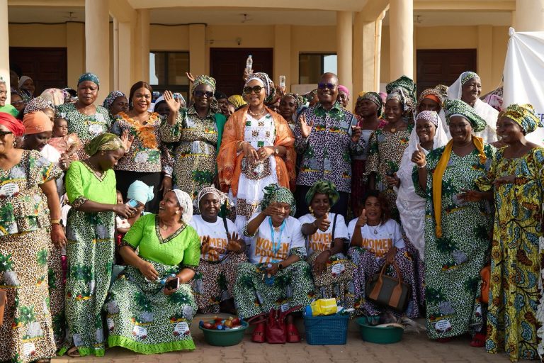 Nassénéba Touré lance un laboratoire du leadership féminin à Odienné pour autonomiser les femmes du Denguélé