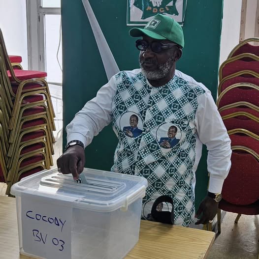 Jean-Marc Yacé transmet son mandat de député à son suppléant Ange DAGARET