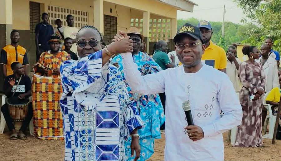 Le maire Assalé Tiemoko parie sur une femme pour défier Alpha Sanogo lors des Municipales 2028 à Tiassalé