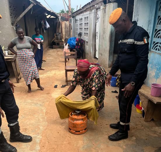 Les pompiers civils parcourent Doropo et Zoukougbeu pour une grande campagne de sensibilisation
