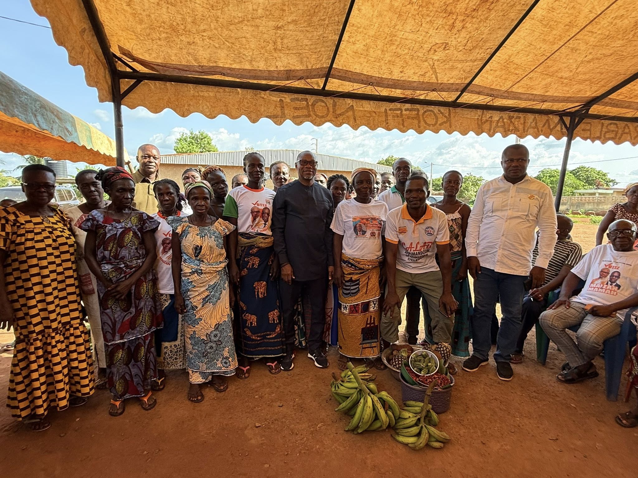 Les députés YAO Koffi Mouroufié Patrice et Maizan Koffi Noel saluent la chefferie de Bondoukou et visitent les réalisations en cours