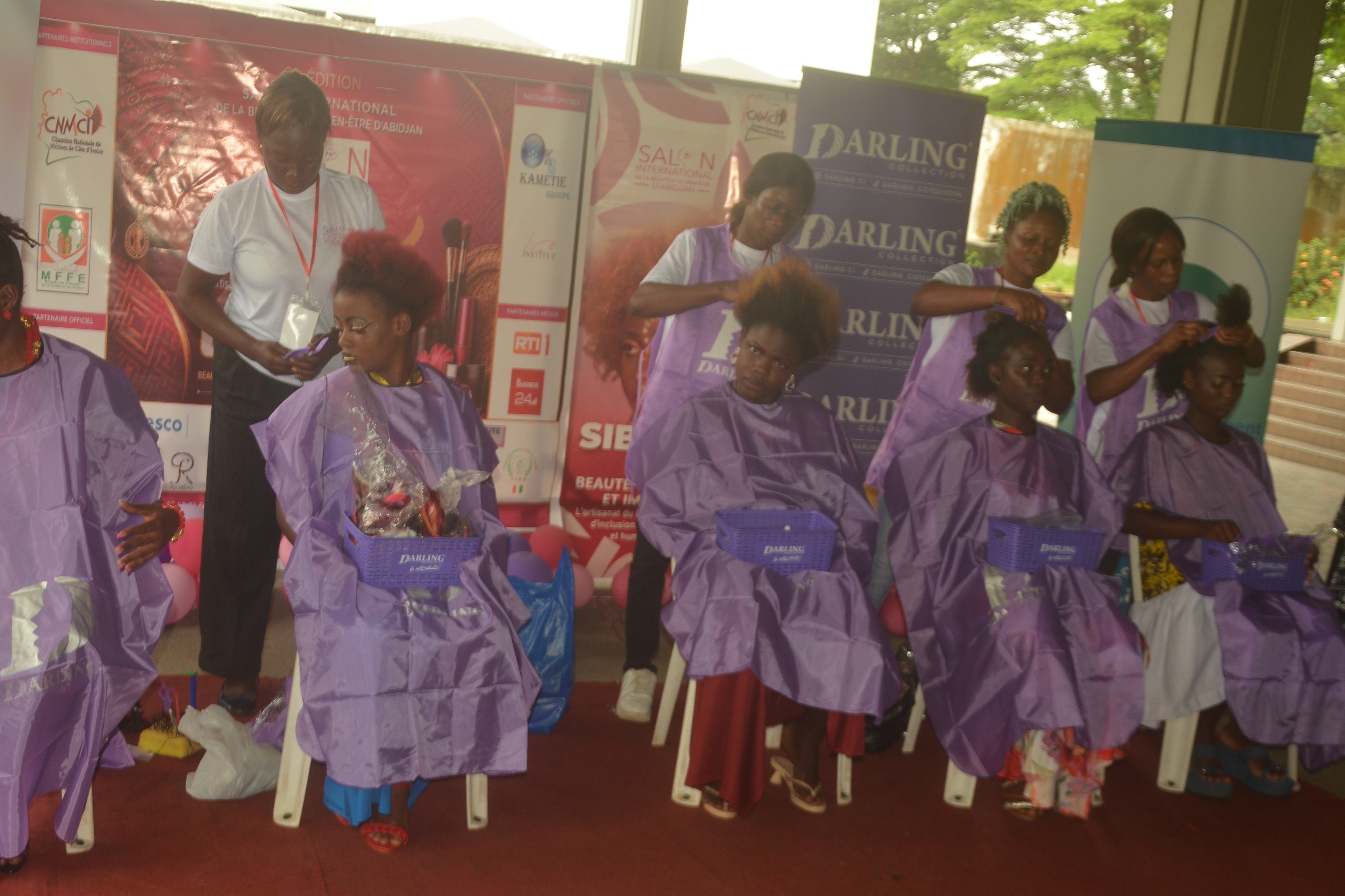 Le Salon de la Beauté et du Bien-être d'Abidjan baisse ses rideaux sur un concours de coiffure